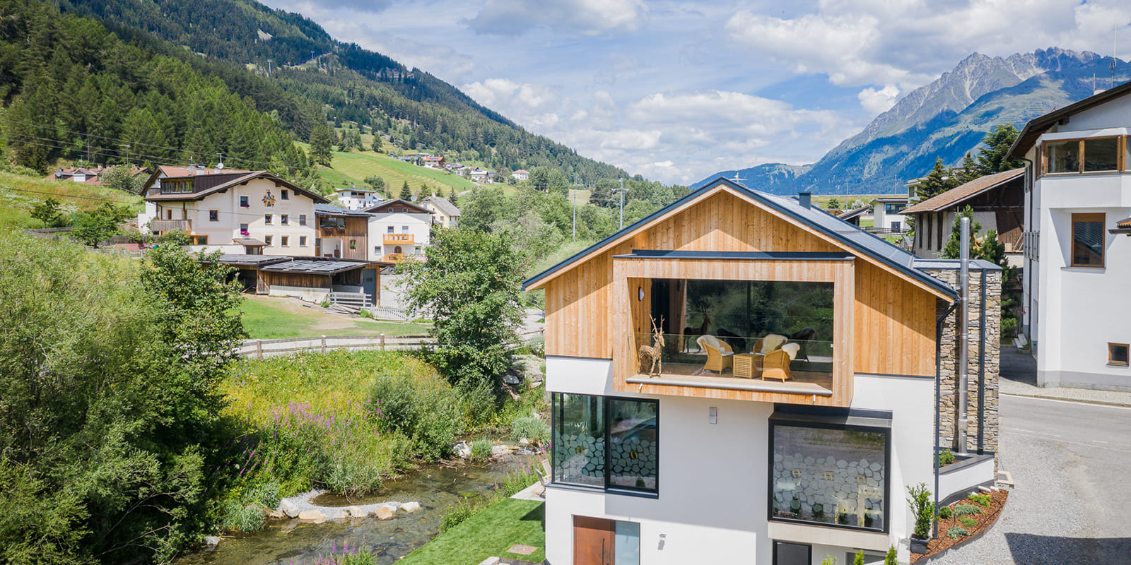 Chalet Ortles - Außenansicht im Sommer